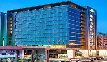 هتل رویال کنتیننتال دبی